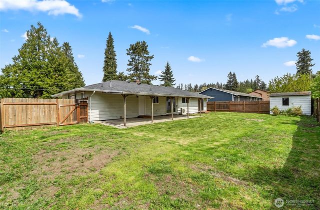 6526 77th Place NE, Marysville, WA 98270
