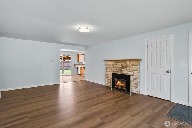 6526 77th Place NE, Marysville, WA 98270