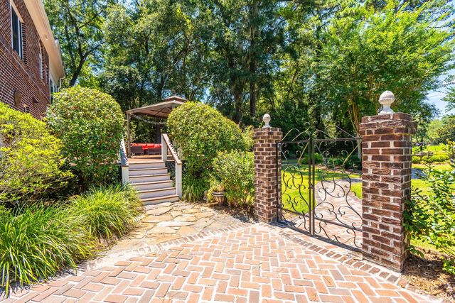 4799 Marshwood Drive, Hollywood, SC 29449