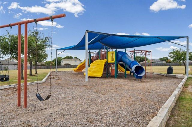 610 Sherry DR, Leander, TX 78641