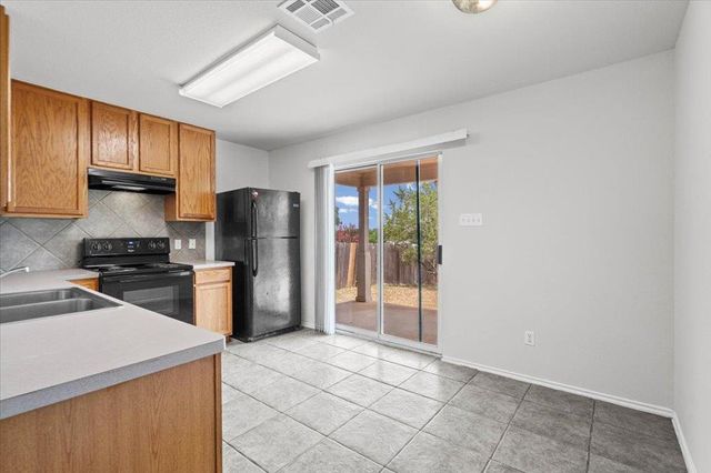 610 Sherry DR, Leander, TX 78641