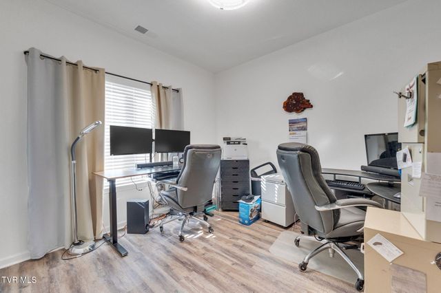 1702 Fox Meadows Circle, Bluff City, TN 37618