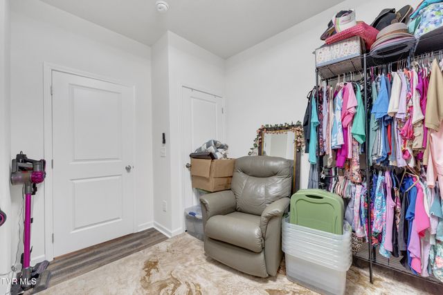 1702 Fox Meadows Circle, Bluff City, TN 37618