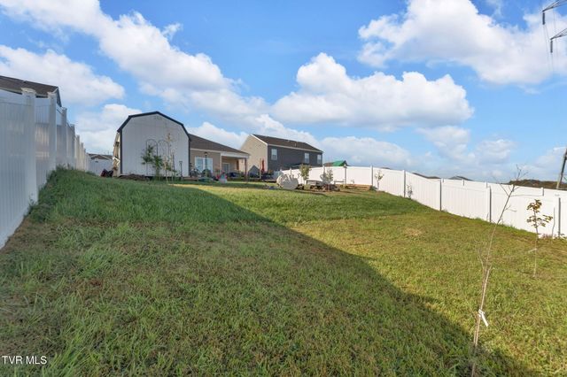 1702 Fox Meadows Circle, Bluff City, TN 37618
