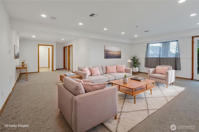 16412 139th Avenue E, Puyallup, WA 98374