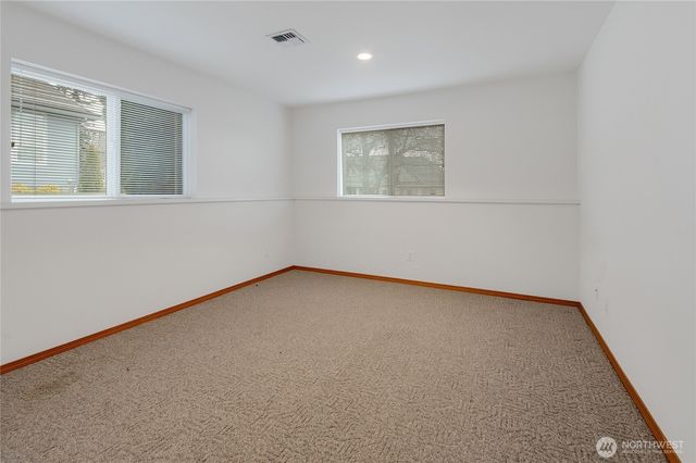 16412 139th Avenue E, Puyallup, WA 98374