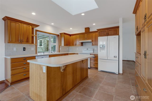 16412 139th Avenue E, Puyallup, WA 98374