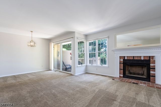 7 Dorset Ln, Bedminster Twp., NJ 07921