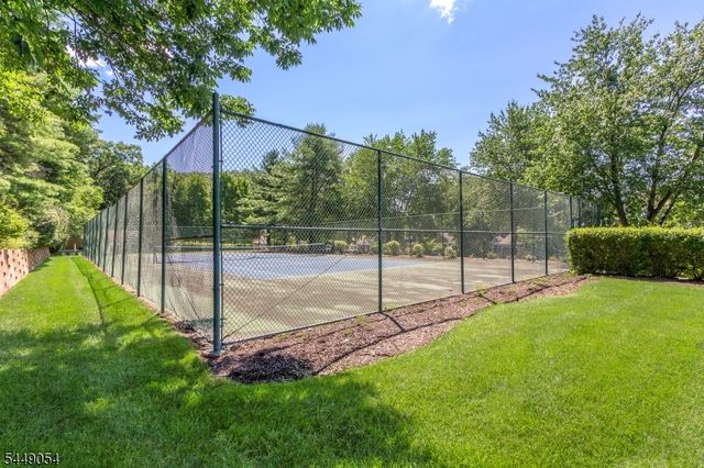 7 Dorset Ln, Bedminster Twp., NJ 07921