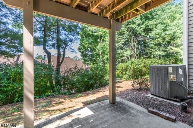 7 Dorset Ln, Bedminster Twp., NJ 07921