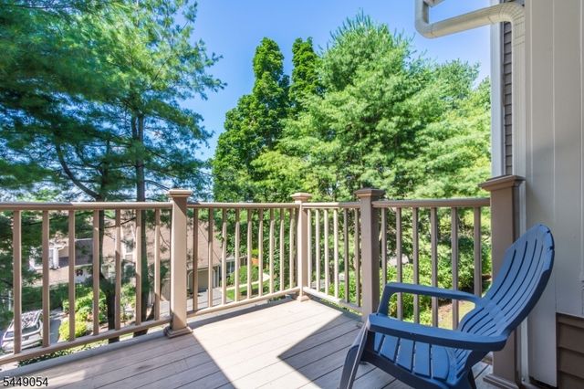 7 Dorset Ln, Bedminster Twp., NJ 07921
