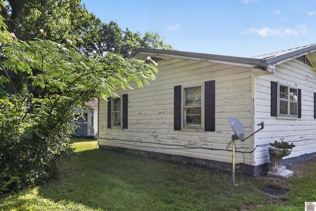 3834 Cook st, Paducah, KY 42003