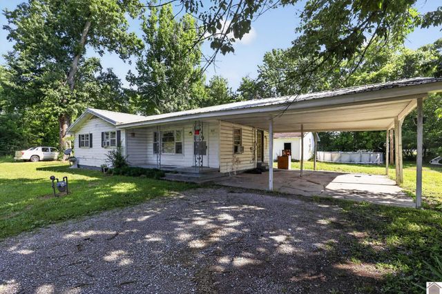 3834 Cook st, Paducah, KY 42003