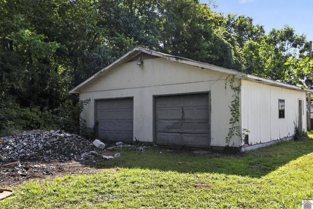 3834 Cook st, Paducah, KY 42003