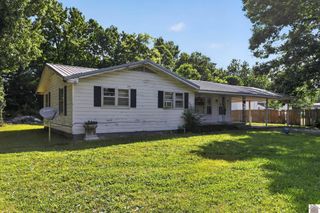 3834 Cook st, Paducah, KY 42003