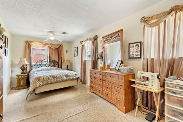 1318 Lakecrest Drive, Norman, OK 73071