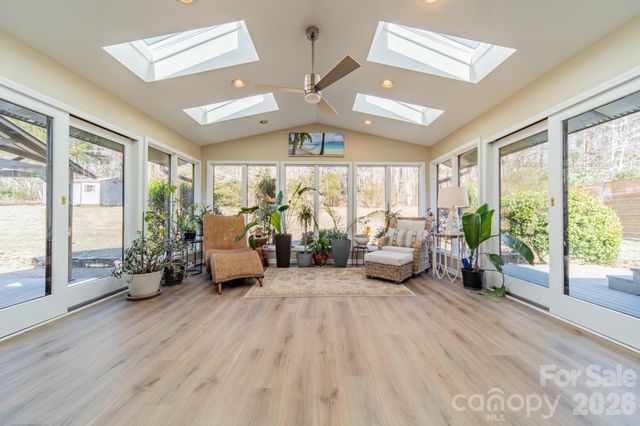 7416 Whitewash Trail, Sherrills Ford, NC 28673