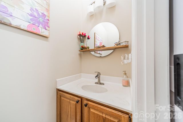 7416 Whitewash Trail, Sherrills Ford, NC 28673