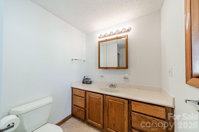 7416 Whitewash Trail, Sherrills Ford, NC 28673