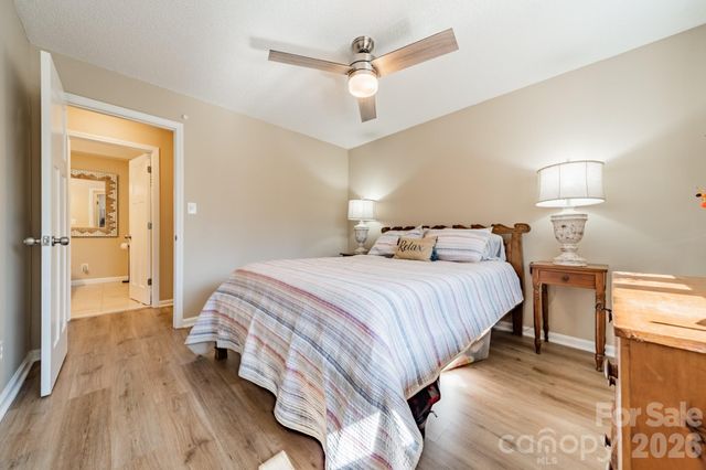 7416 Whitewash Trail, Sherrills Ford, NC 28673