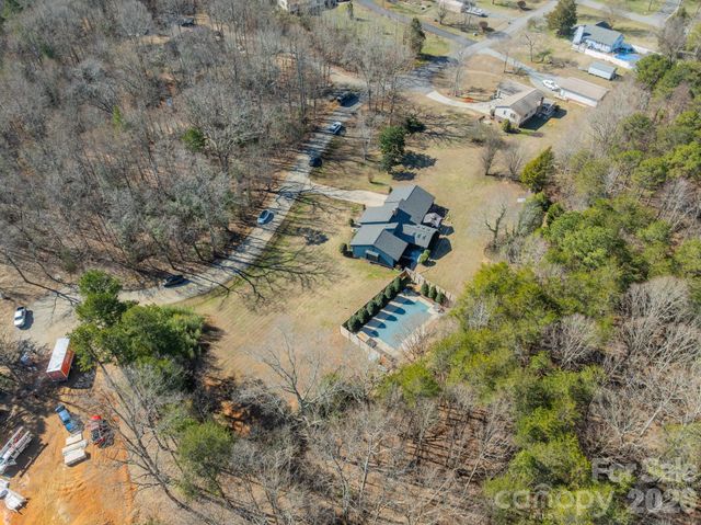 7416 Whitewash Trail, Sherrills Ford, NC 28673