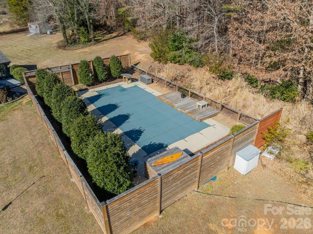 7416 Whitewash Trail, Sherrills Ford, NC 28673