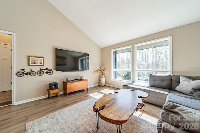 7416 Whitewash Trail, Sherrills Ford, NC 28673