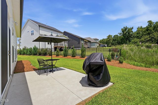 1905 Terri Creek Drive, Fuquay Varina, NC 27526
