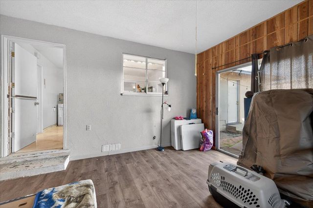 4137 E Cornell Avenue, Fresno, CA 93703