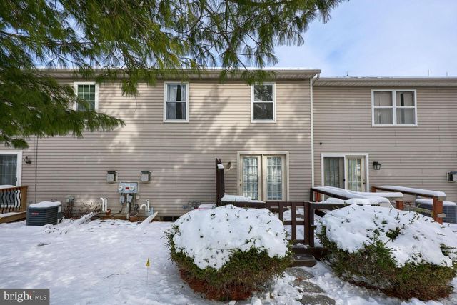 2904 NEWPORT WAY, Reading, PA 19608