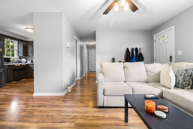 1497 Craig Dr, Clarksville, TN 37042