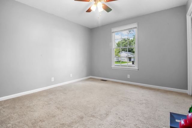 1497 Craig Dr, Clarksville, TN 37042