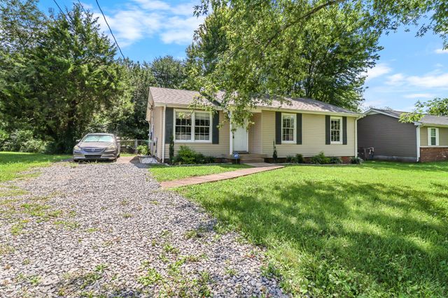 1497 Craig Dr, Clarksville, TN 37042