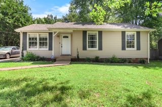 1497 Craig Dr, Clarksville, TN 37042