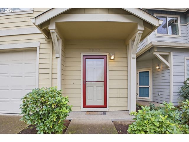 7838 Se SPORRI Ln, Milwaukie, OR 97267