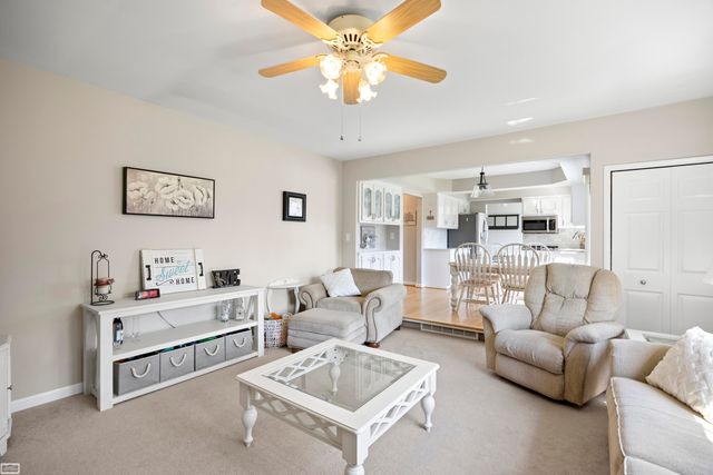 14360 Kerner Drive, Sterling Heights, MI 48313