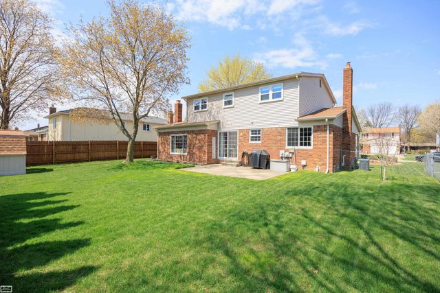 14360 Kerner Drive, Sterling Heights, MI 48313