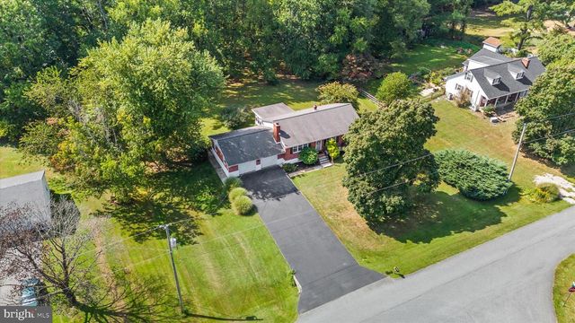 40 LYRIC DR, Newark, DE 19702