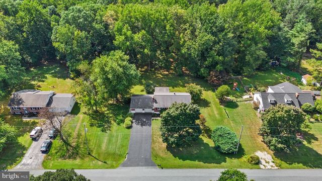 40 LYRIC DR, Newark, DE 19702