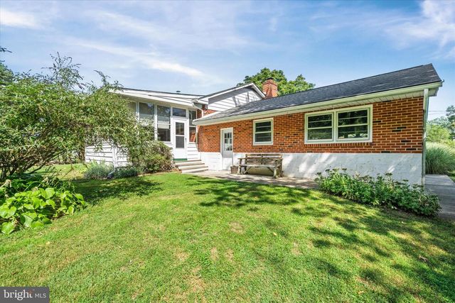40 LYRIC DR, Newark, DE 19702