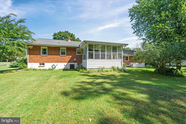 40 LYRIC DR, Newark, DE 19702