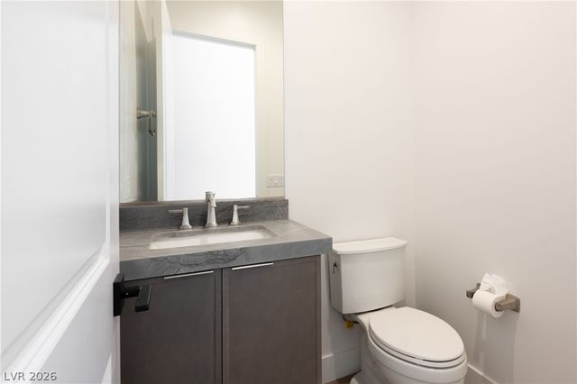 10950 Rossa Peak Avenue, Las Vegas, NV 89135