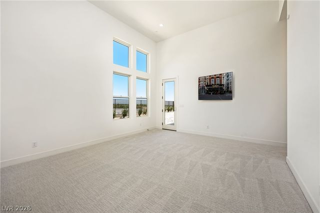 10950 Rossa Peak Avenue, Las Vegas, NV 89135