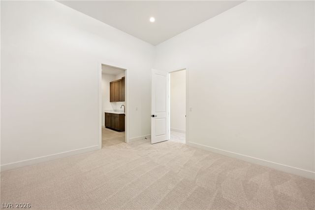 10950 Rossa Peak Avenue, Las Vegas, NV 89135