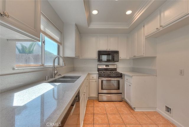 3640 Honey Glen Way, Ontario, CA 91761