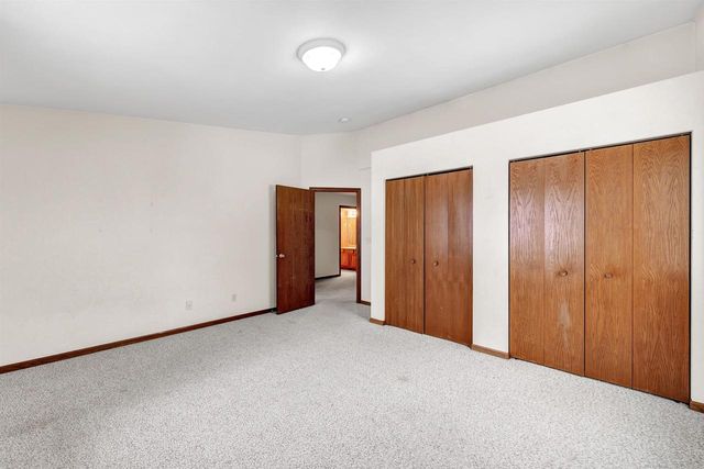 4642 RIDGE COURT, Manitowoc, WI 54220