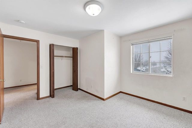 4642 RIDGE COURT, Manitowoc, WI 54220