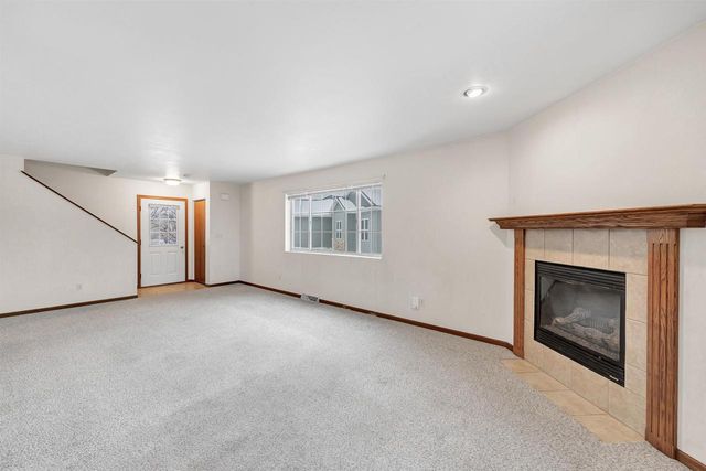 4642 RIDGE COURT, Manitowoc, WI 54220