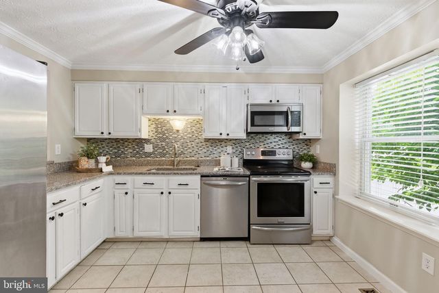 19048 PARTRIDGE WOOD DR, Germantown, MD 20874