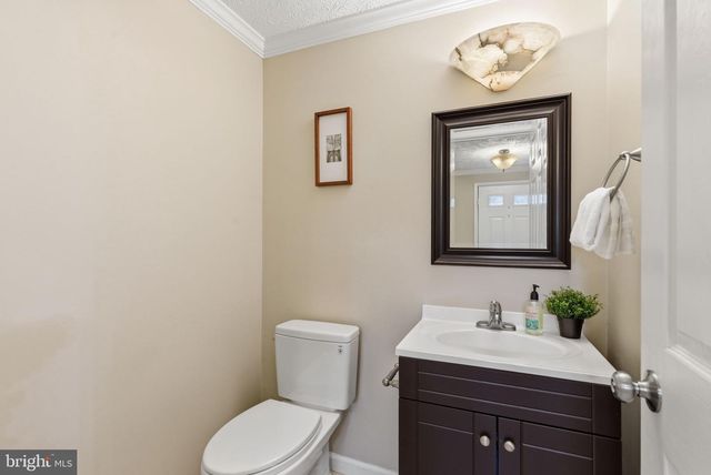 19048 PARTRIDGE WOOD DR, Germantown, MD 20874